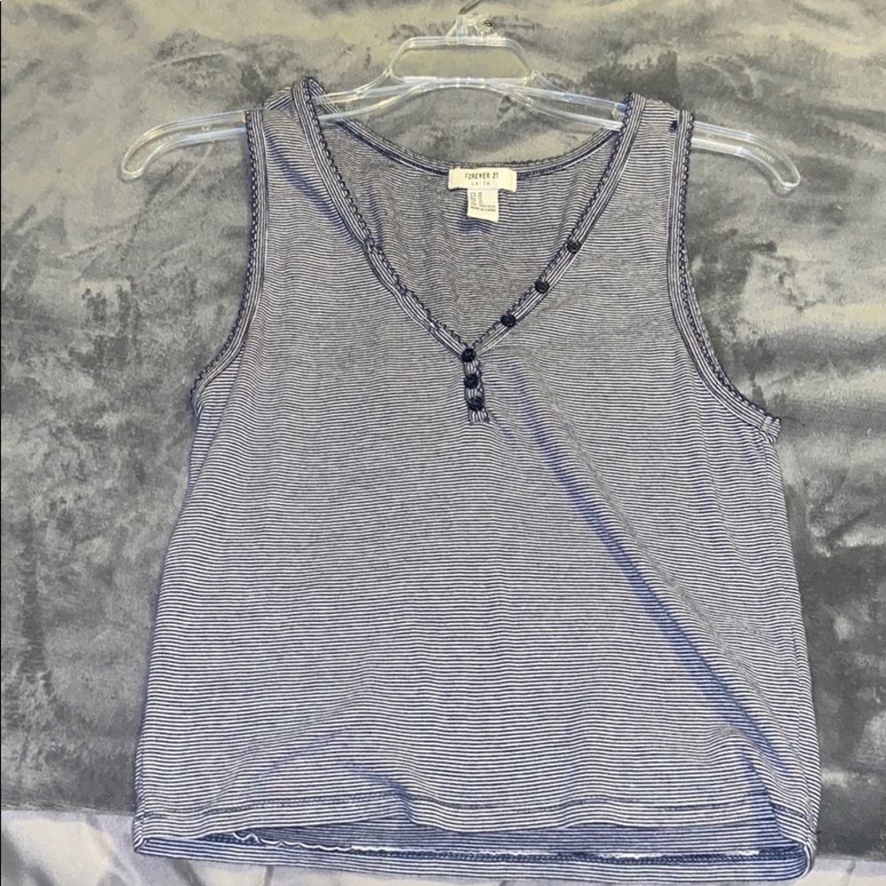 Cute top
